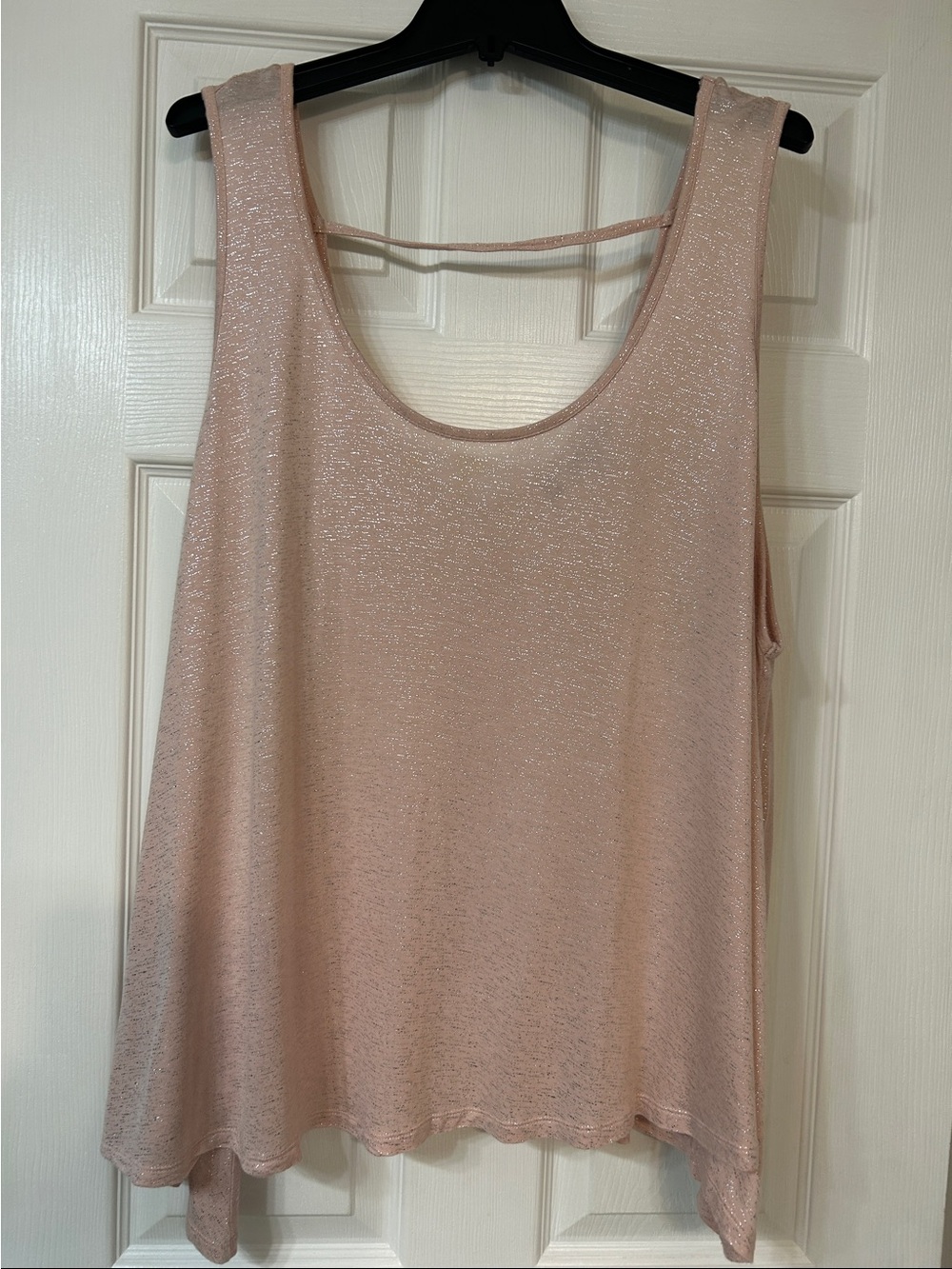 Jennifer Lopez Shimmering Pale Pink Scoop Neck Tank